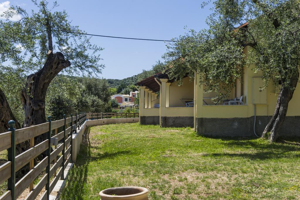 Renata Rooms & Studios Barbati Exterior photo